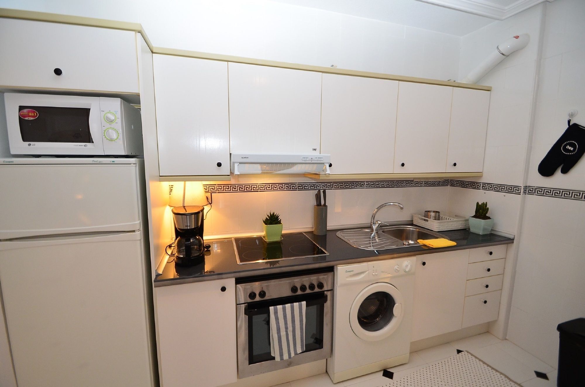 Bergantin Apartment Torrevieja Dış mekan fotoğraf